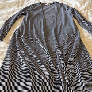 LuLaRoe Black and White Striped Stretchy Long Cardigan XS worn once.